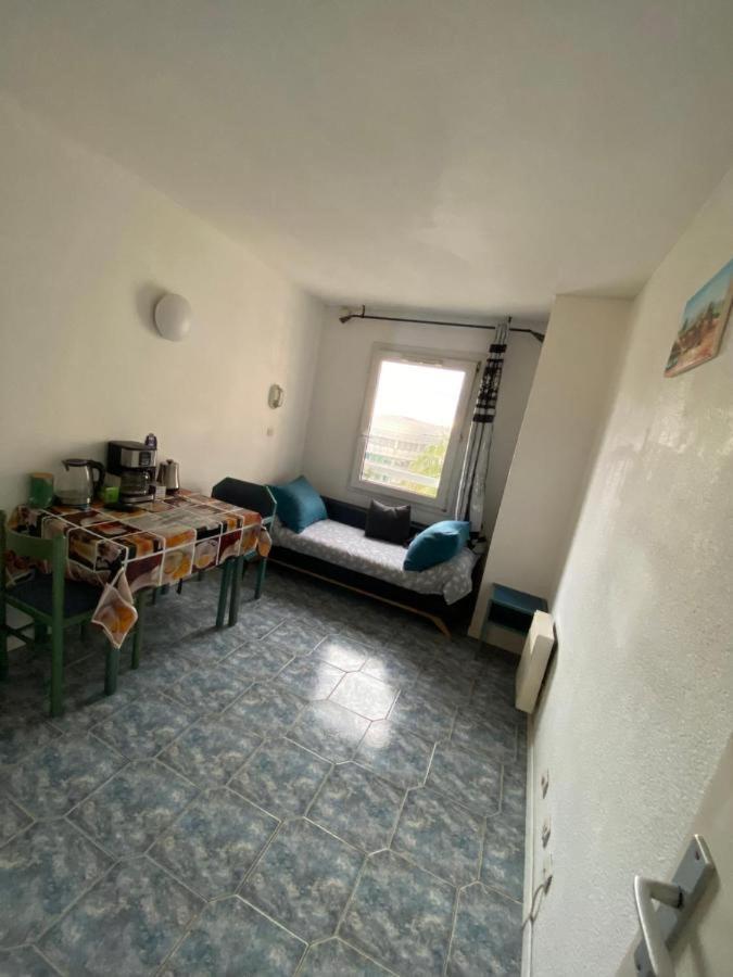 A & H Homes Nice Bagian luar foto